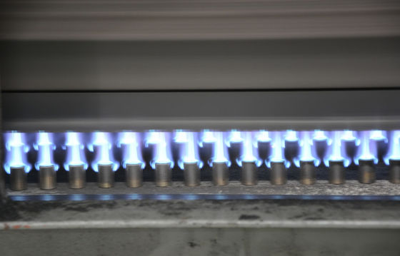 बहुरंगा 2.0hp आइसक्रीम कोन उत्पादन लाइन पूर्ण स्वचालित